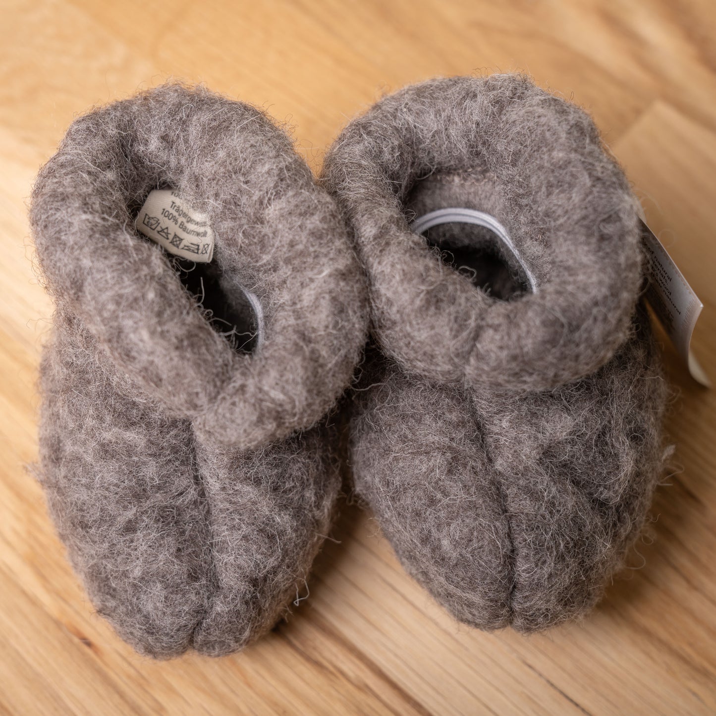 Baby Finken hellbraun schenkefreude.ch