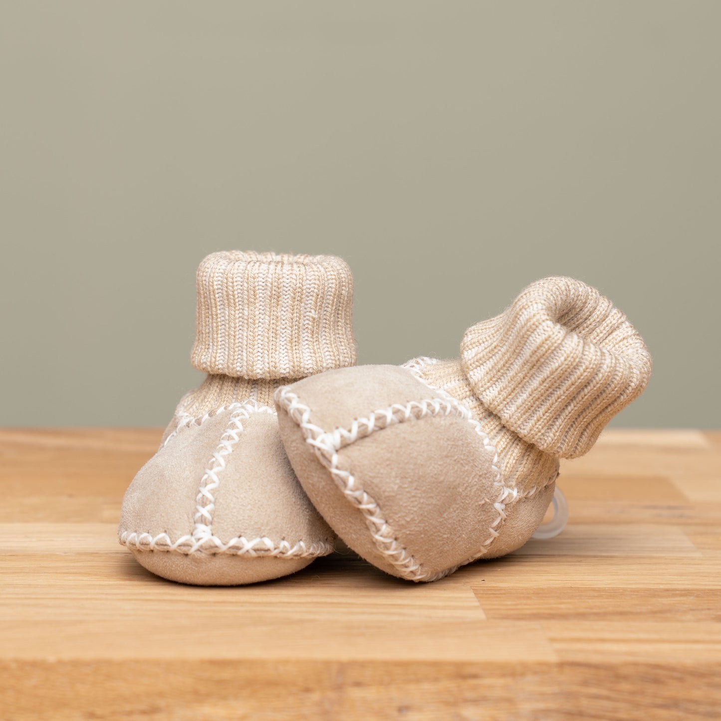 Babyschuh Lammfell cremé schenkefreude.ch