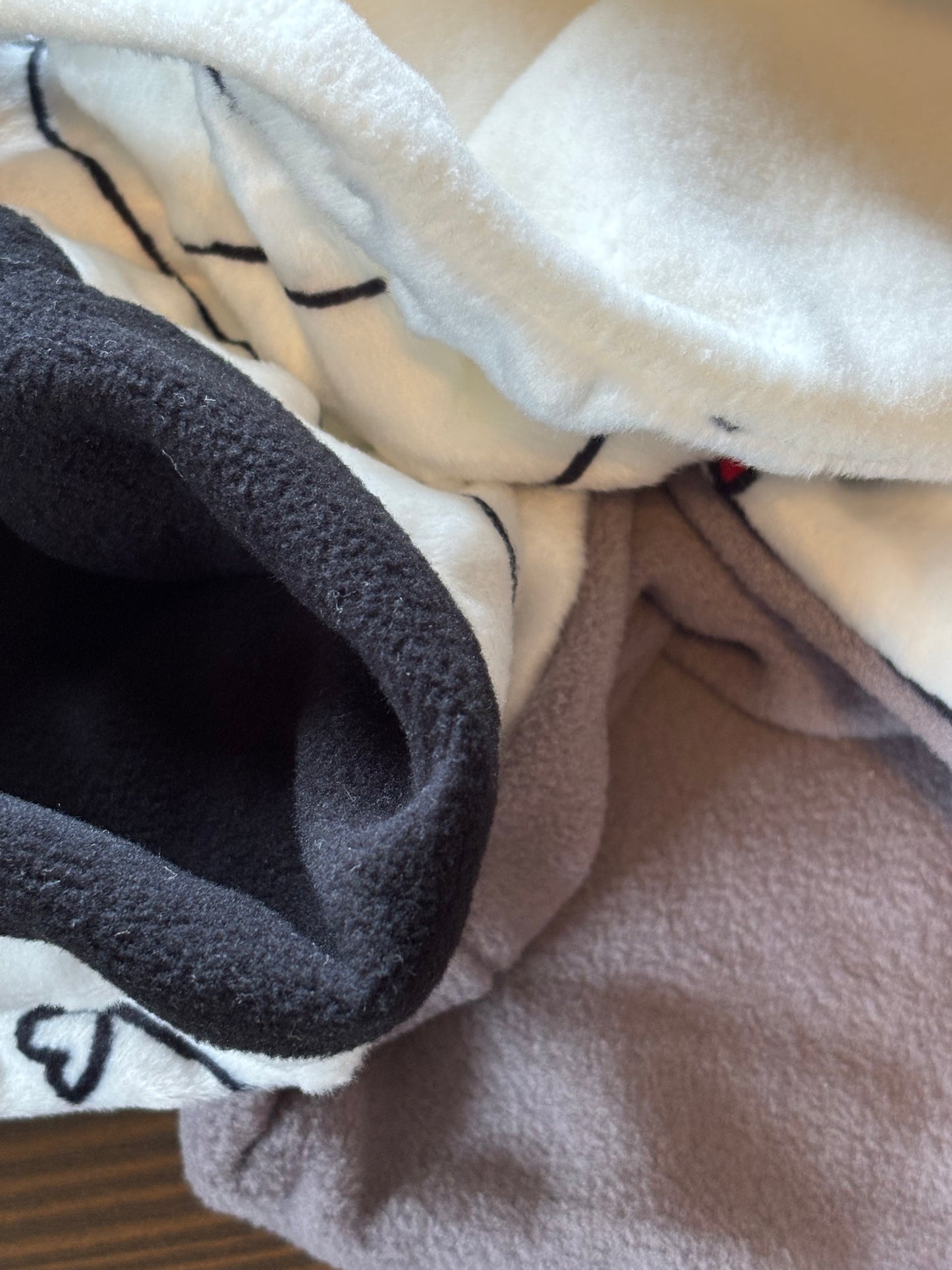 Kinder Schal Loop Love schenkefreude.ch Innenstoff Fleece weiss