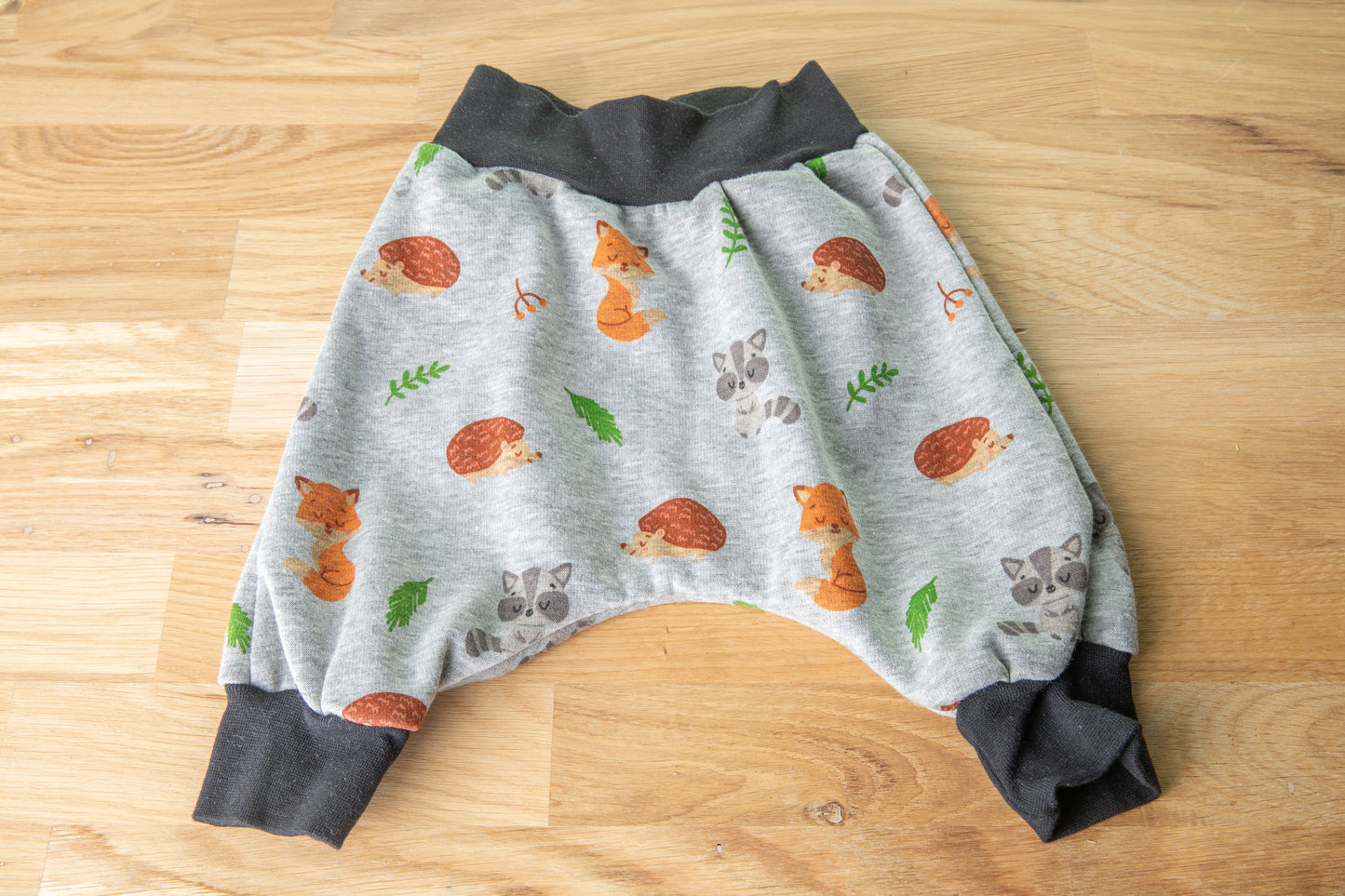 Baby & Kinderhösli Gr. 62/68 schenkefreude.ch Naturfreunde