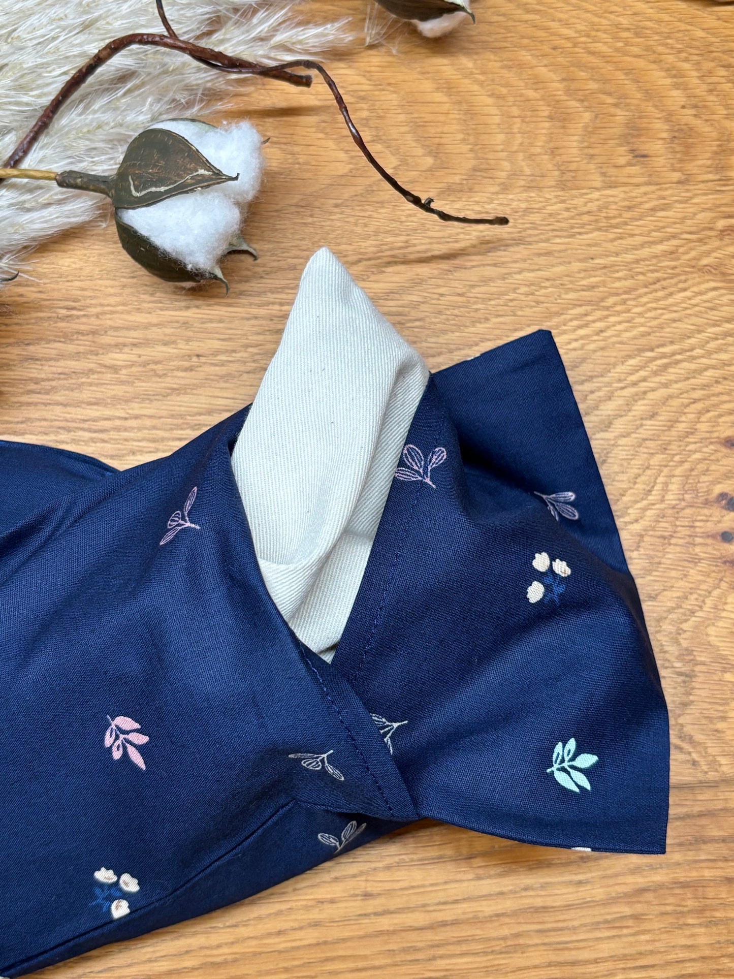 Wärmekissen Kühlkissen Blume marine 16x24cm