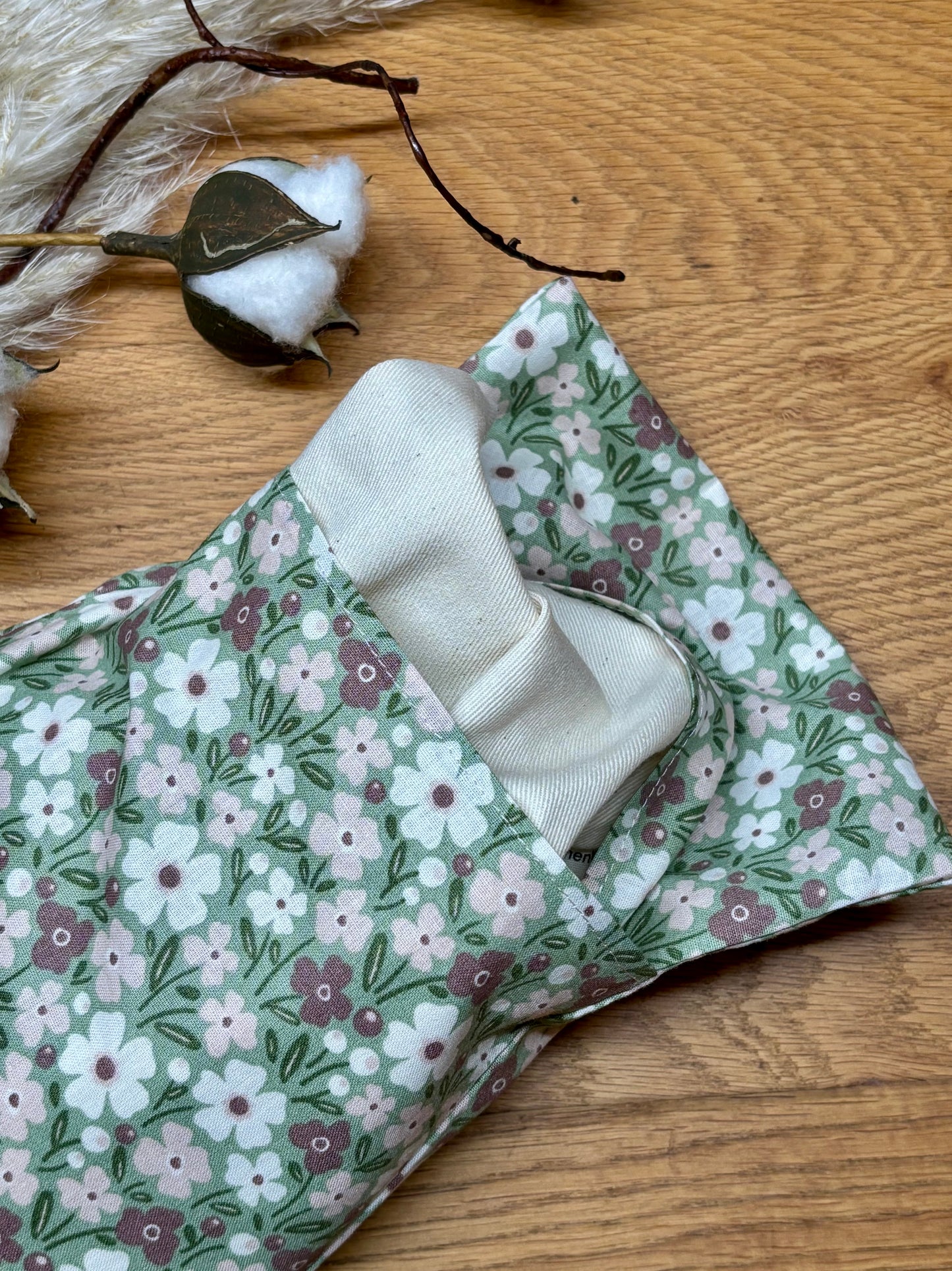 Wärmekissen Kühlkissen Blume olive 16x24cm